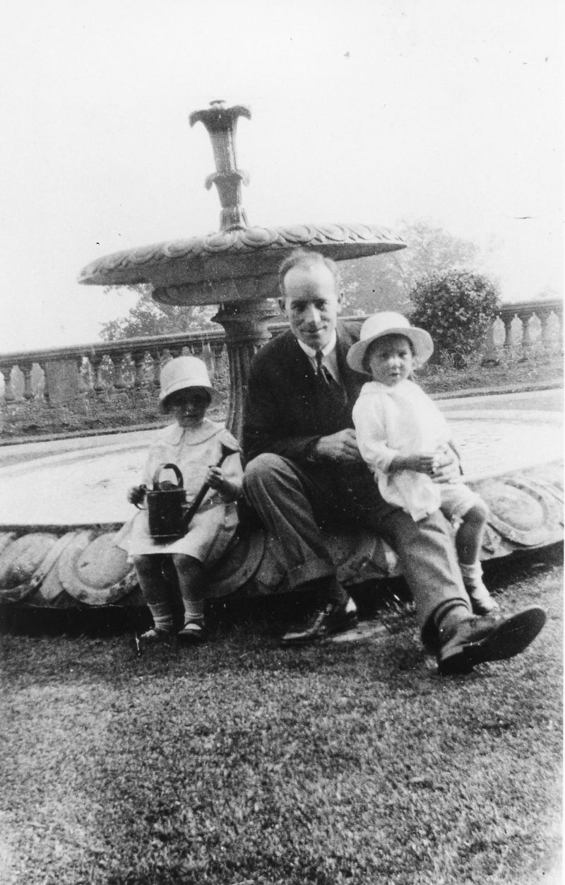 Fig. 8 – Frank Claude Bradbury (1884-1968) by the Victorian Terrace fountain in 1928 with two of his daughters